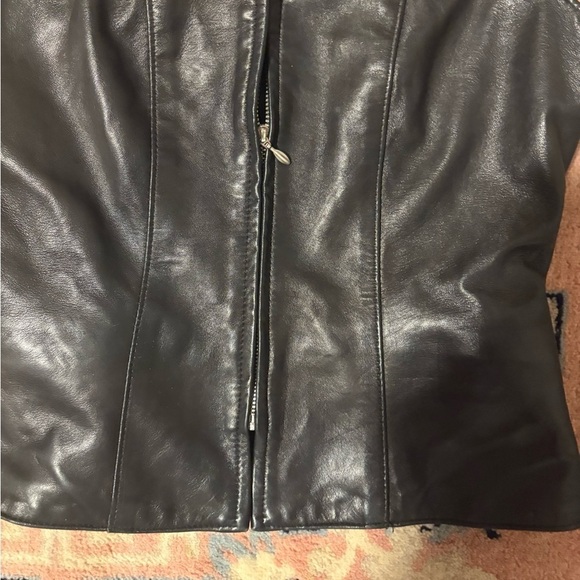 Danier Dark Leather Vest - Picture 6 of 7